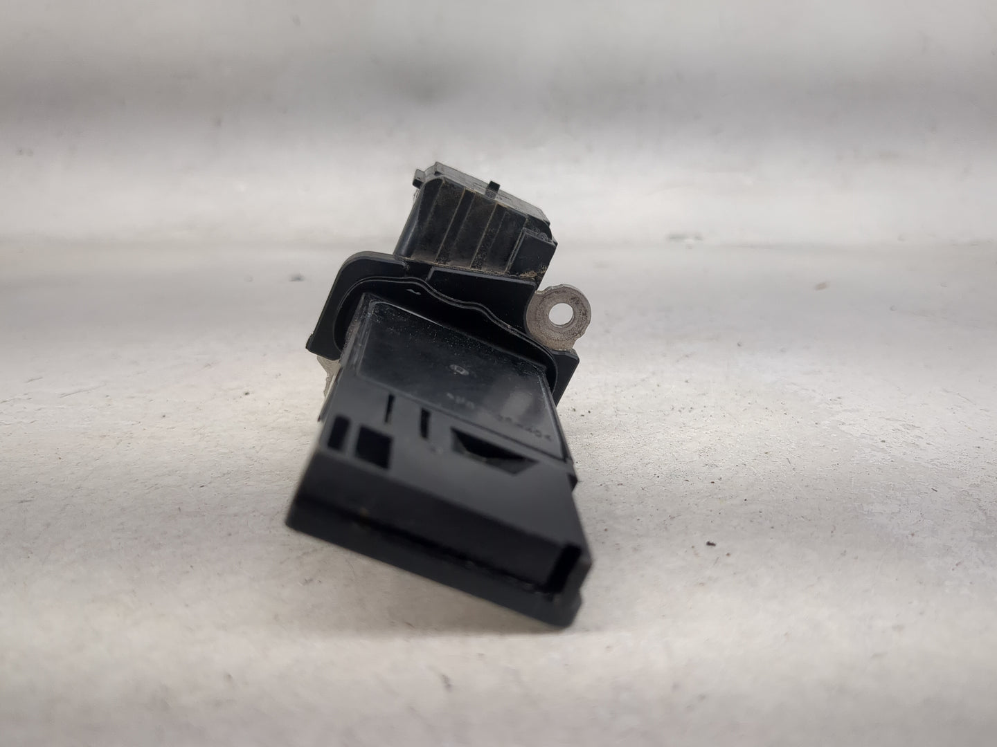 2012-2019 Cadillac Cts Mass Air Flow Meter Maf 1488622 - Oemusedautoparts1.com