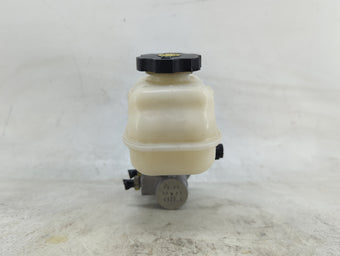 compare product 2012-2015 Cadillac Cts Brake Master Cylinder 1490404