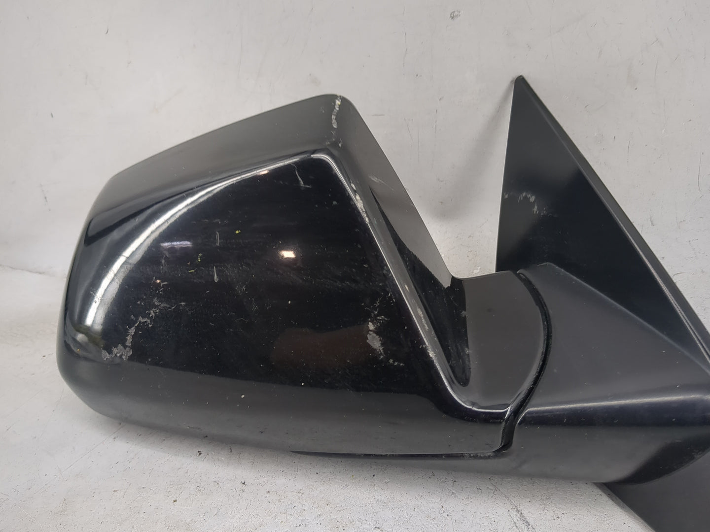 2012-2015 Cadillac Cts Passenger Side View Mirror - Right Door Mirror OEM Used - Oemusedautoparts1.com
