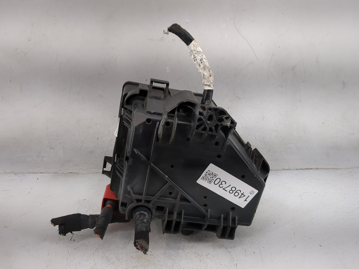 2011-2014 Cadillac Cts Fusebox Fuse Box Panel Relay Module Fits Fits 2011 2012 2013 2014 OEM Used Auto Parts - Oemusedautopa