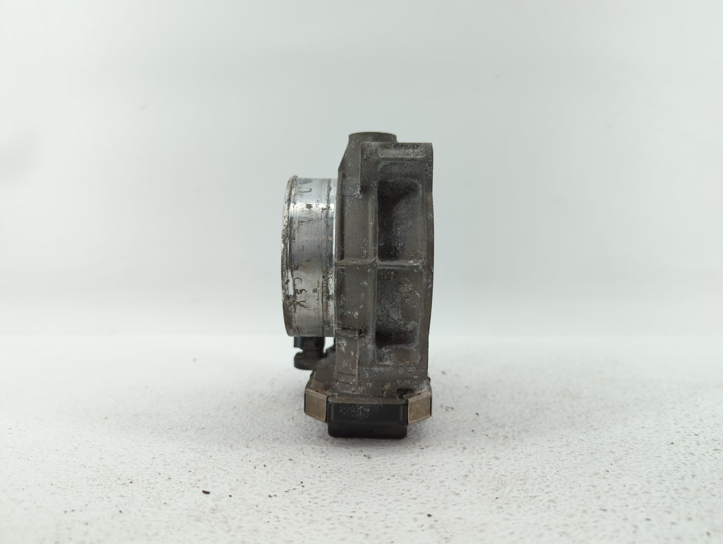 2012-2015 Cadillac Cts Throttle Body P/N:12632172BA 12670981AA Fits Fits 2012 2013 2014 2015 2016 2017 2018 2019 OEM Used Au