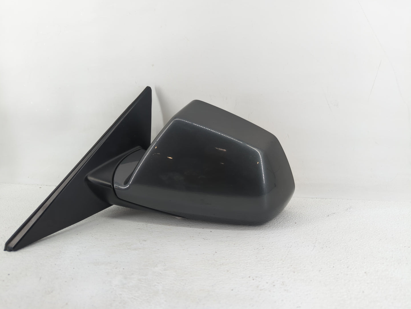 2008-2014 Cadillac Cts Driver Side View Mirror - Left Door Mirror OEM Used - Oemusedautoparts1.com