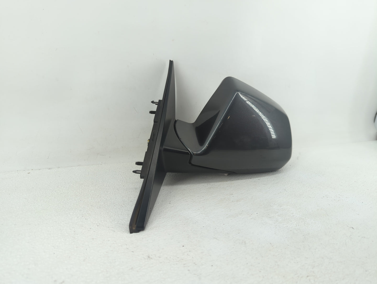 2008-2014 Cadillac Cts Driver Side View Mirror - Left Door Mirror OEM Used - Oemusedautoparts1.com