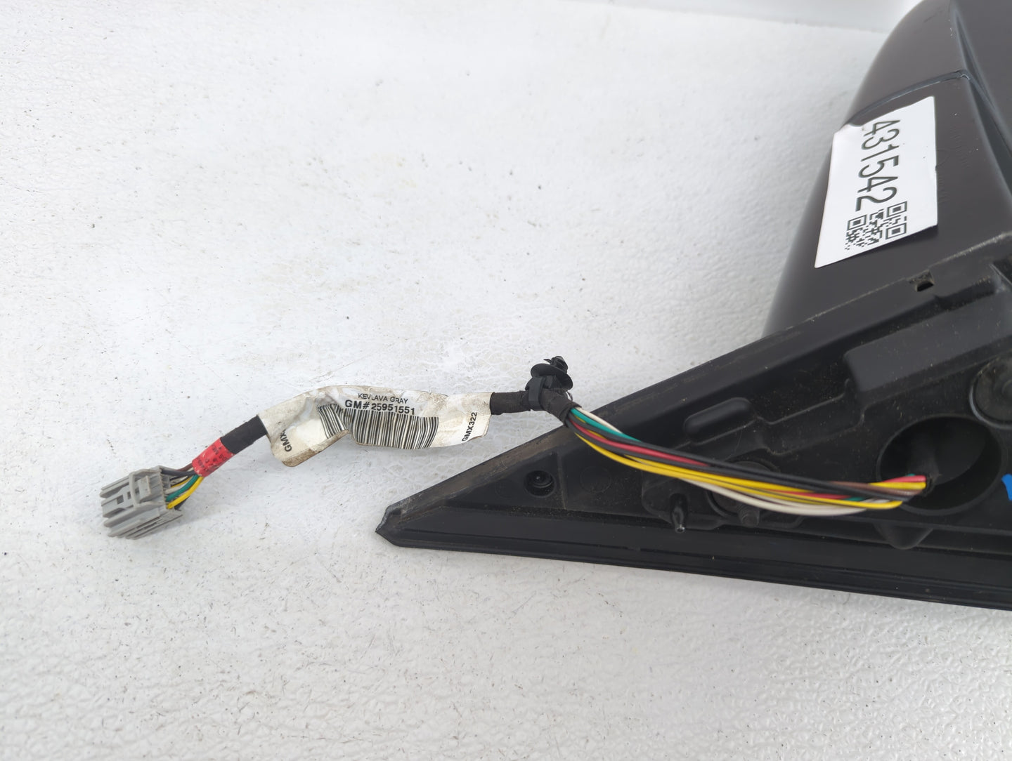 2008-2014 Cadillac Cts Driver Side View Mirror - Left Door Mirror OEM Used - Oemusedautoparts1.com