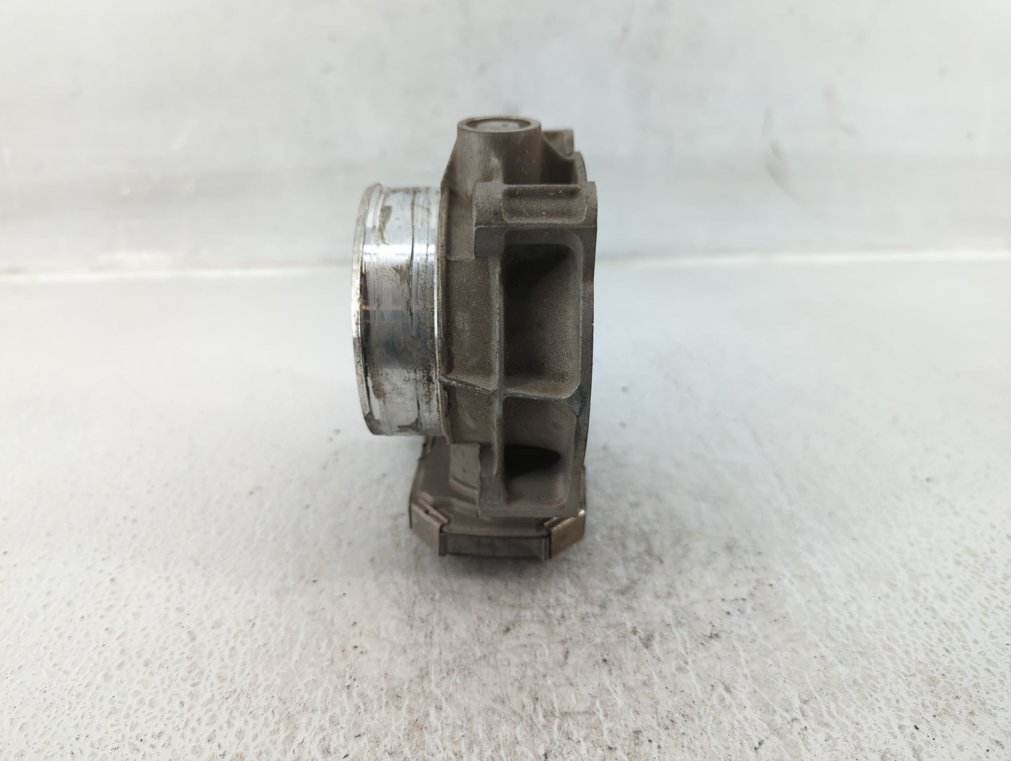2012-2015 Cadillac Cts Throttle Body P/N:12632172BA Fits Fits 2012 2013 2014 2015 2016 2017 2018 2019 2020 2021 2022 OEM Use