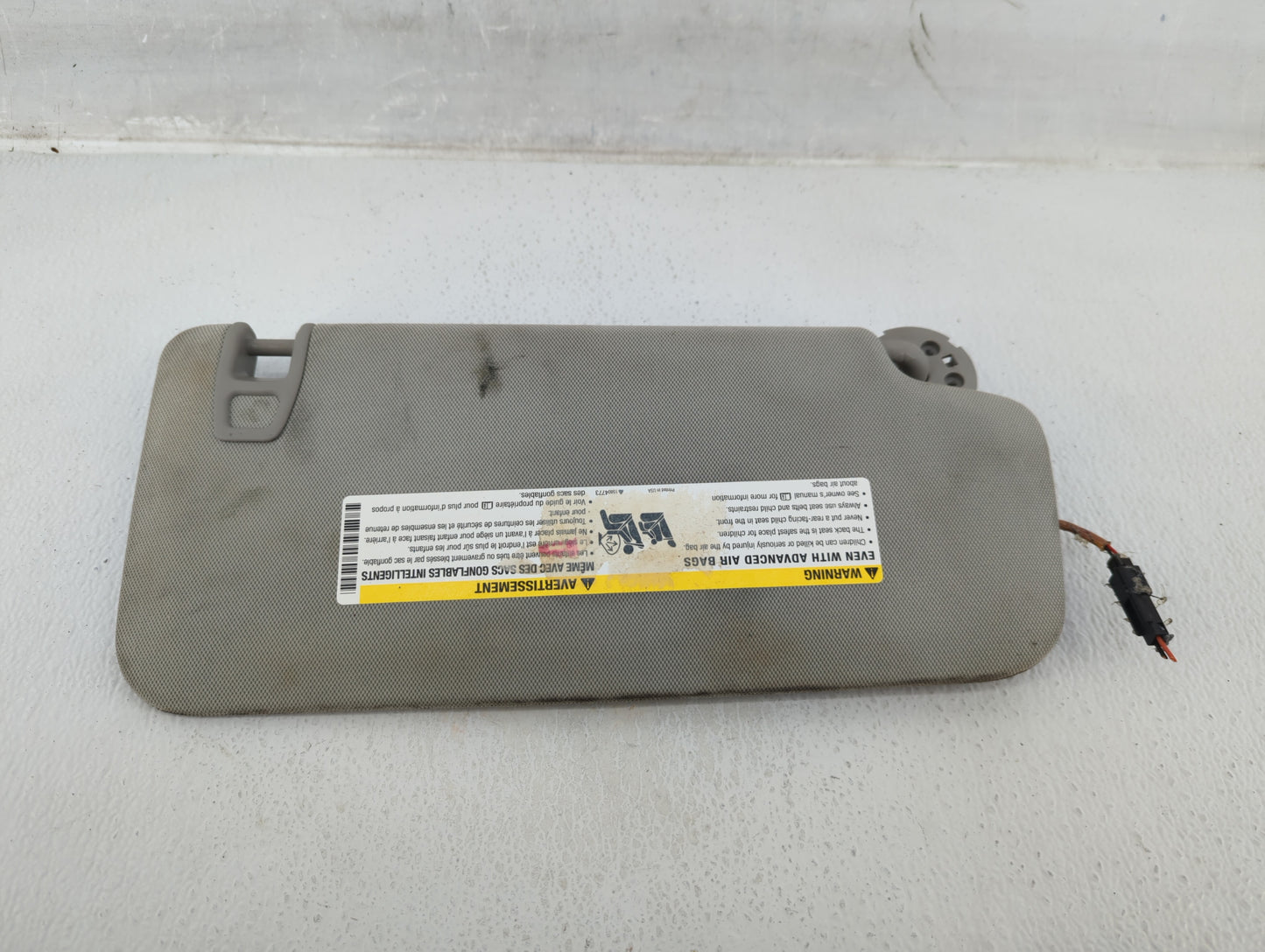 2010-2013 Cadillac Cts Sun Visor Shade Replacement Driver Left Mirror Fits Fits 2010 2011 2012 2013 OEM Used Auto Parts - Oe