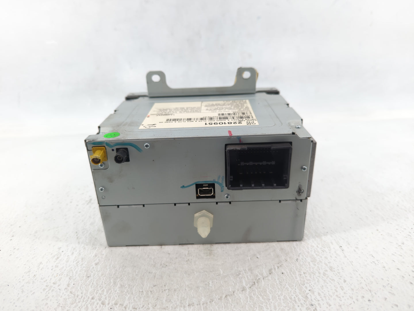 2008-2014 Cadillac Cts Radio AM FM Cd Player Receiver Replacement P/N:22772599 25900709 Fits OEM Used Auto Parts - Oemusedau