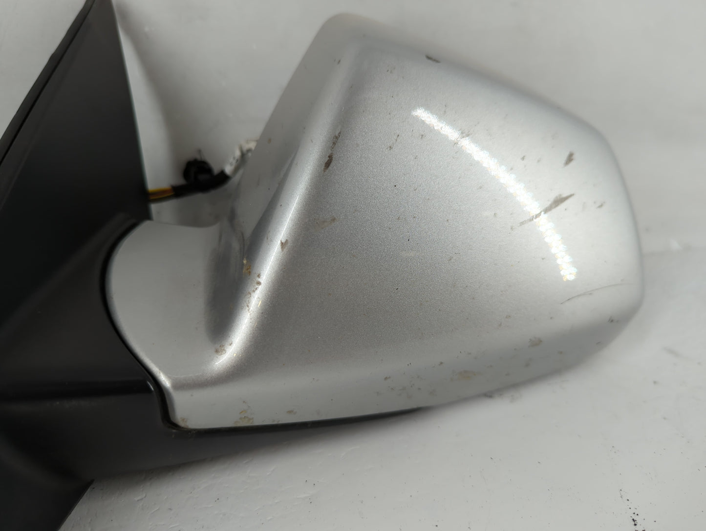 2008-2014 Cadillac Cts Driver Side View Mirror - Left Door Mirror OEM Used - Oemusedautoparts1.com
