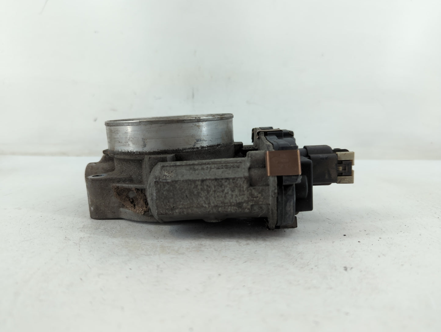 2009-2015 Cadillac Cts Throttle Body P/N:RME87-3C Fits Fits 2009 2010 2011 2012 2013 2014 2015 OEM Used Auto Parts - Oemused