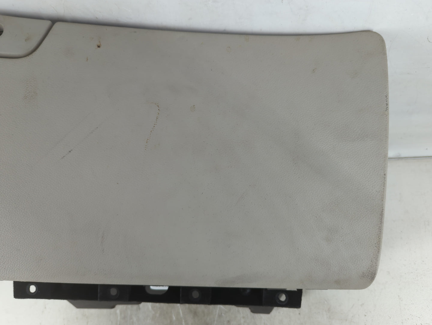 2012 Cadillac Cts Passenger Glove Box Door Storage Compartment - Oemusedautoparts1.com