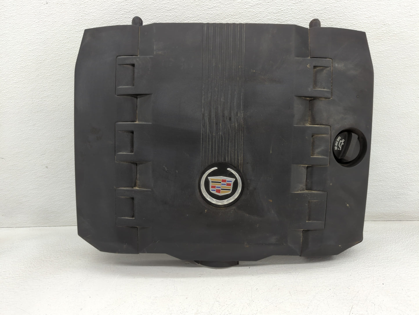 2012 Cadillac Cts Engine Cover - Oemusedautoparts1.com