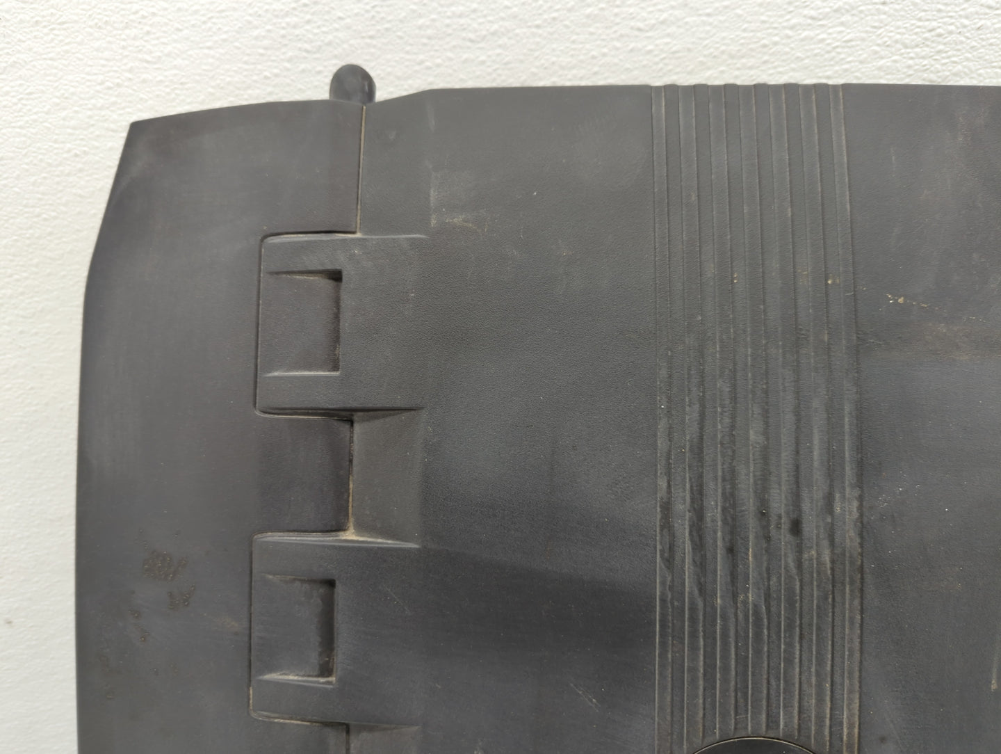 2012 Cadillac Cts Engine Cover - Oemusedautoparts1.com