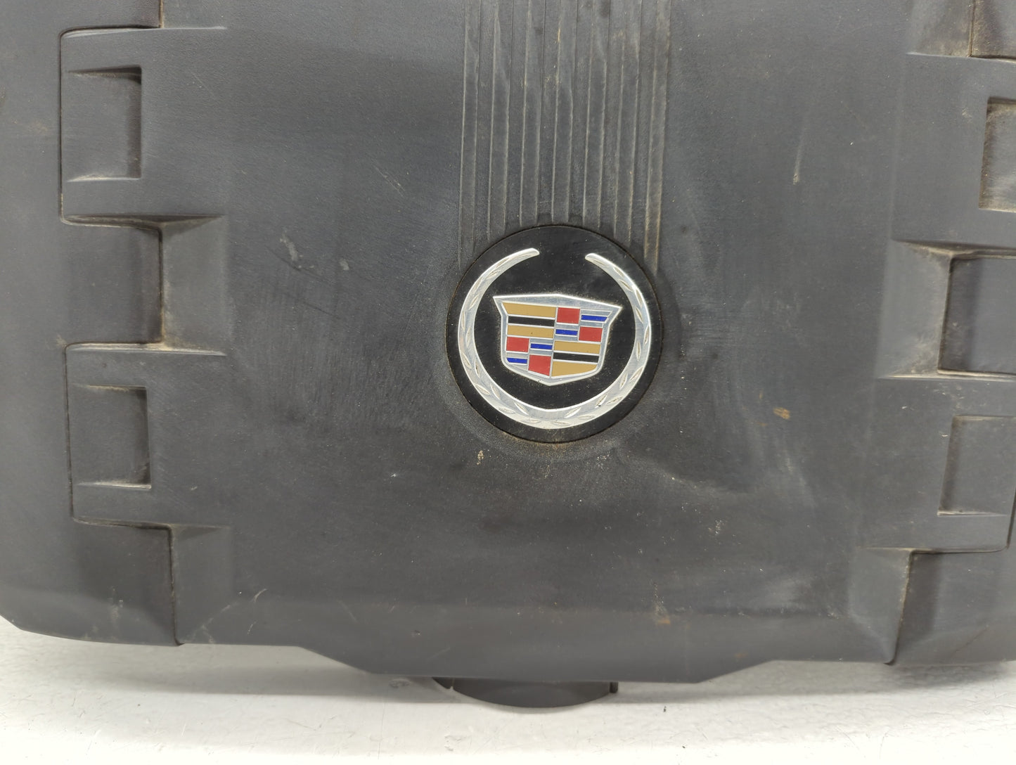 2012 Cadillac Cts Engine Cover - Oemusedautoparts1.com