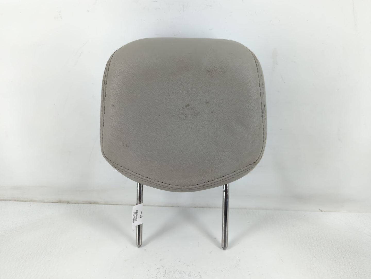 2012 Cadillac Cts Headrest Head Rest Front Driver Passenger Seat Fits OEM Used Auto Parts - Oemusedautoparts1.com
