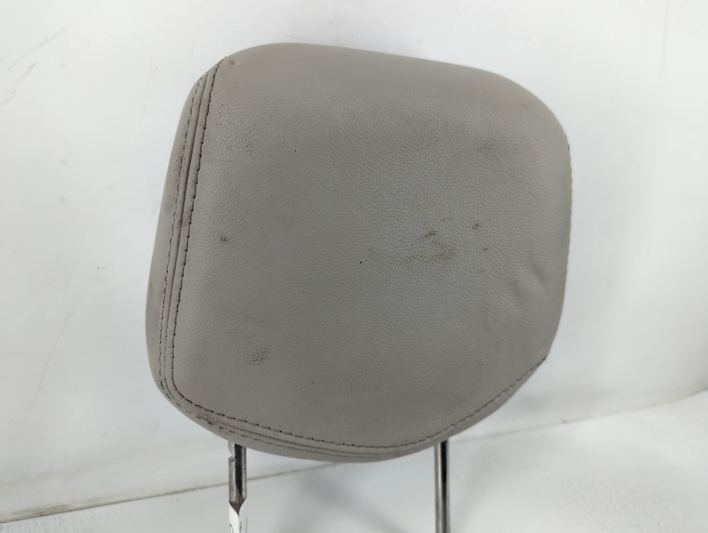 2012 Cadillac Cts Headrest Head Rest Front Driver Passenger Seat Fits OEM Used Auto Parts - Oemusedautoparts1.com
