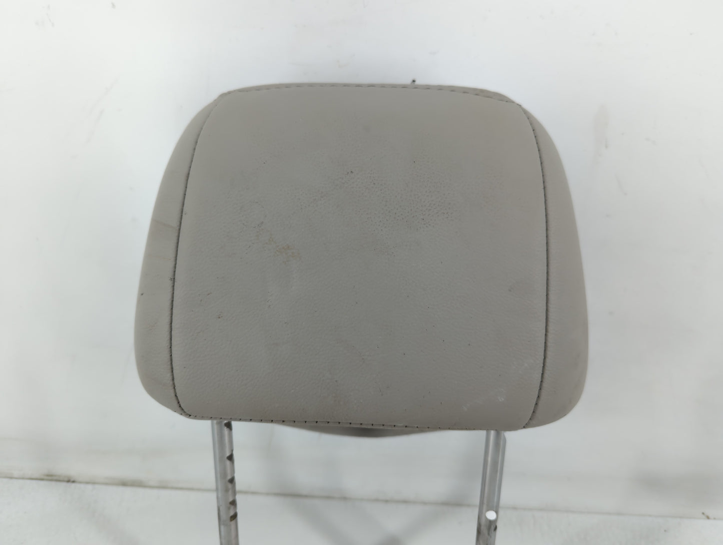 2012 Cadillac Cts Headrest Head Rest Front Driver Passenger Seat Fits OEM Used Auto Parts - Oemusedautoparts1.com