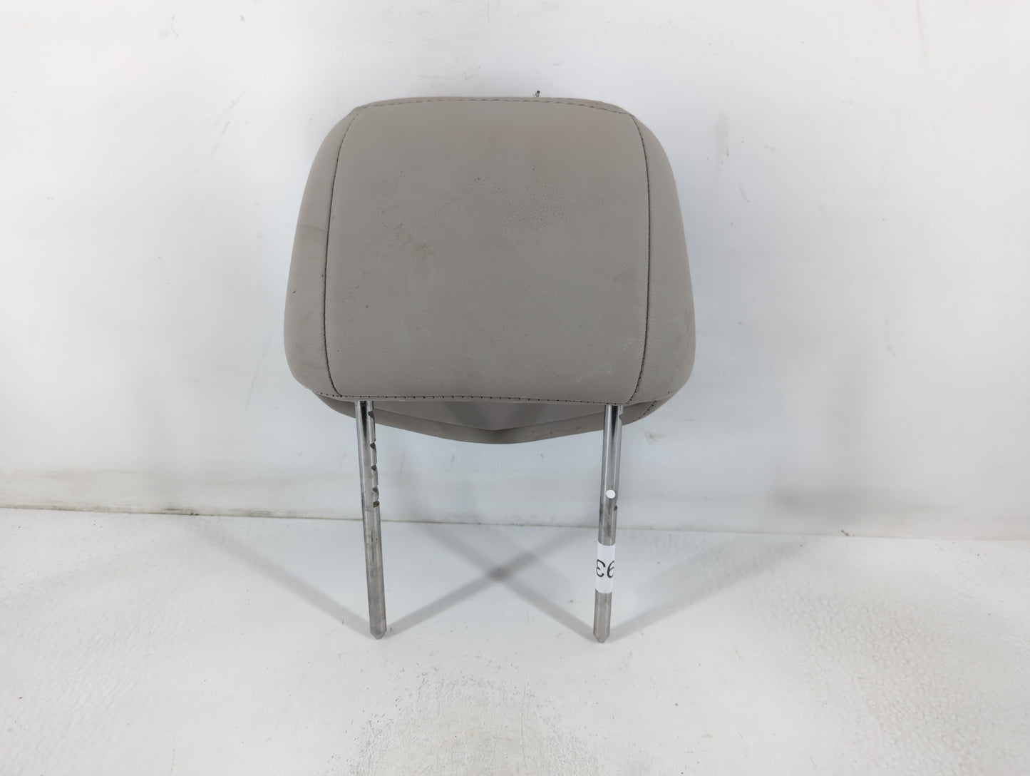 2012 Cadillac Cts Headrest Head Rest Front Driver Passenger Seat Fits OEM Used Auto Parts - Oemusedautoparts1.com