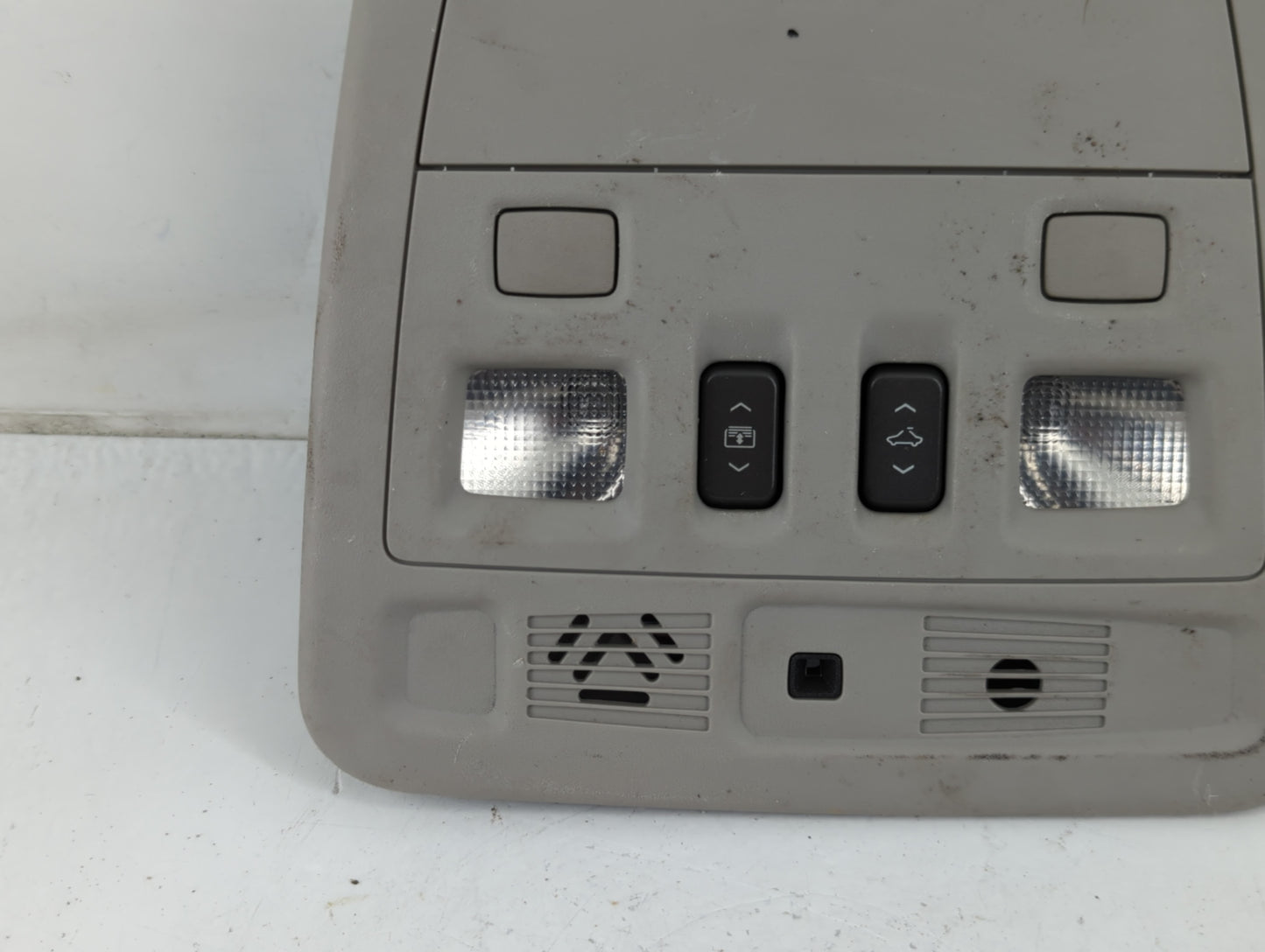 2012 Cadillac Cts Overhead Roof Console - Oemusedautoparts1.com