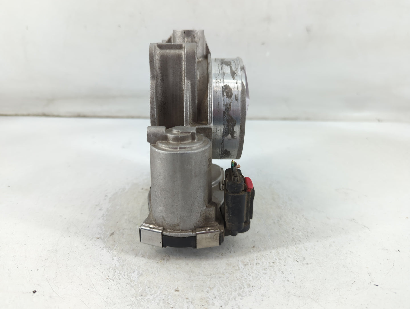 2012-2015 Cadillac Cts Throttle Body P/N:12632172BA Fits Fits 2012 2013 2014 2015 2016 2017 2018 2019 2020 2021 2022 OEM Use