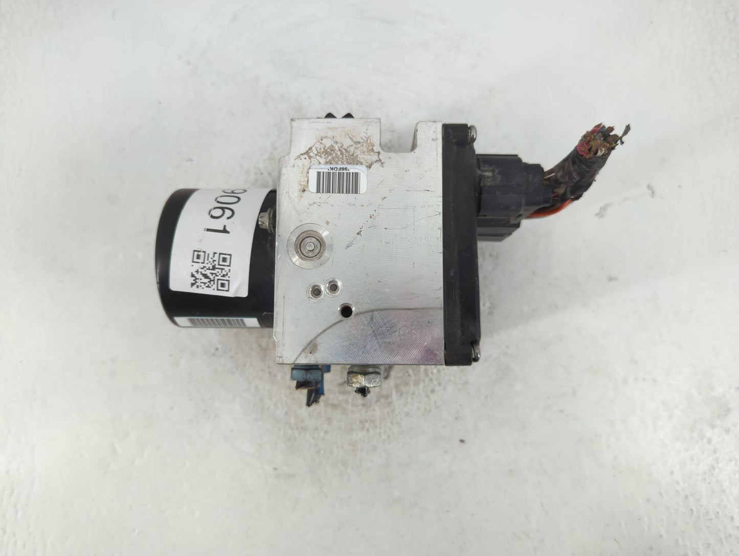 2010-2014 Cadillac Cts ABS Pump Control Module Replacement P/N:22841981 Fits Fits 2010 2011 2012 2013 2014 OEM Used Auto Par