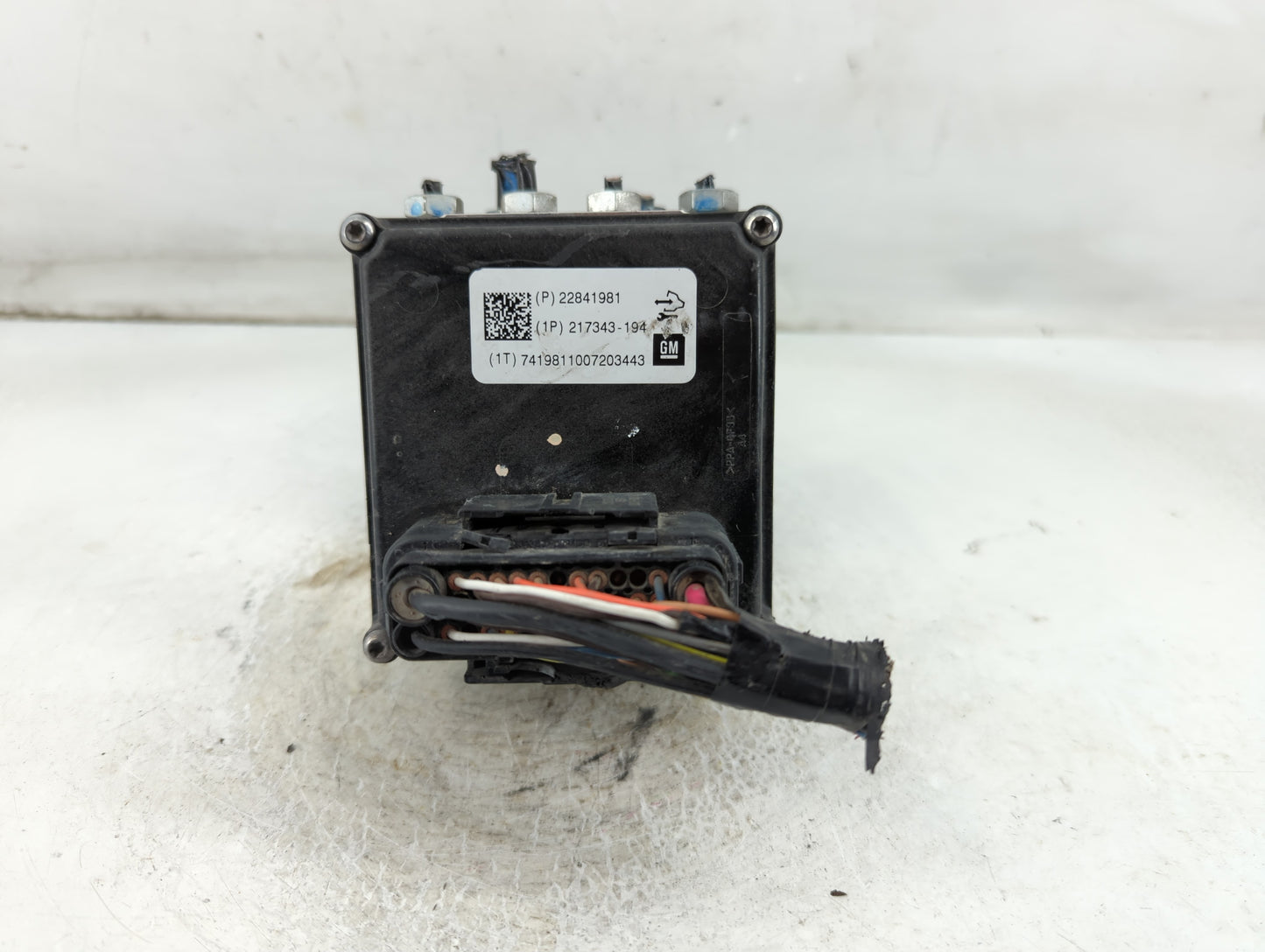 2010-2014 Cadillac Cts ABS Pump Control Module Replacement P/N:22841981 Fits Fits 2010 2011 2012 2013 2014 OEM Used Auto Par