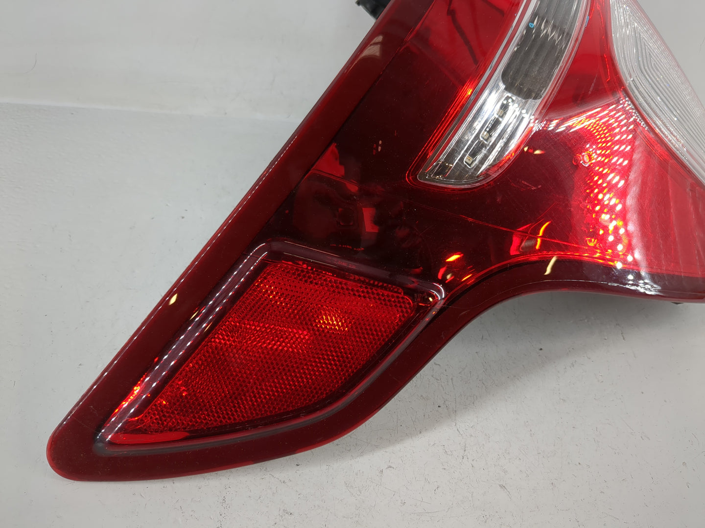 2012-2014 Cadillac Escalade Tail Light Assembly Driver Left OEM Fits Fits 2012 2013 2014 OEM Used Auto Parts - Oemusedautopa