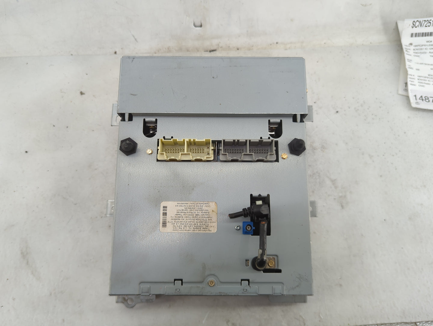 2012 Cadillac Escalade Radio AM FM Cd Player Receiver Replacement P/N:20992774 28287711 Fits OEM Used Auto Parts - Oemusedau