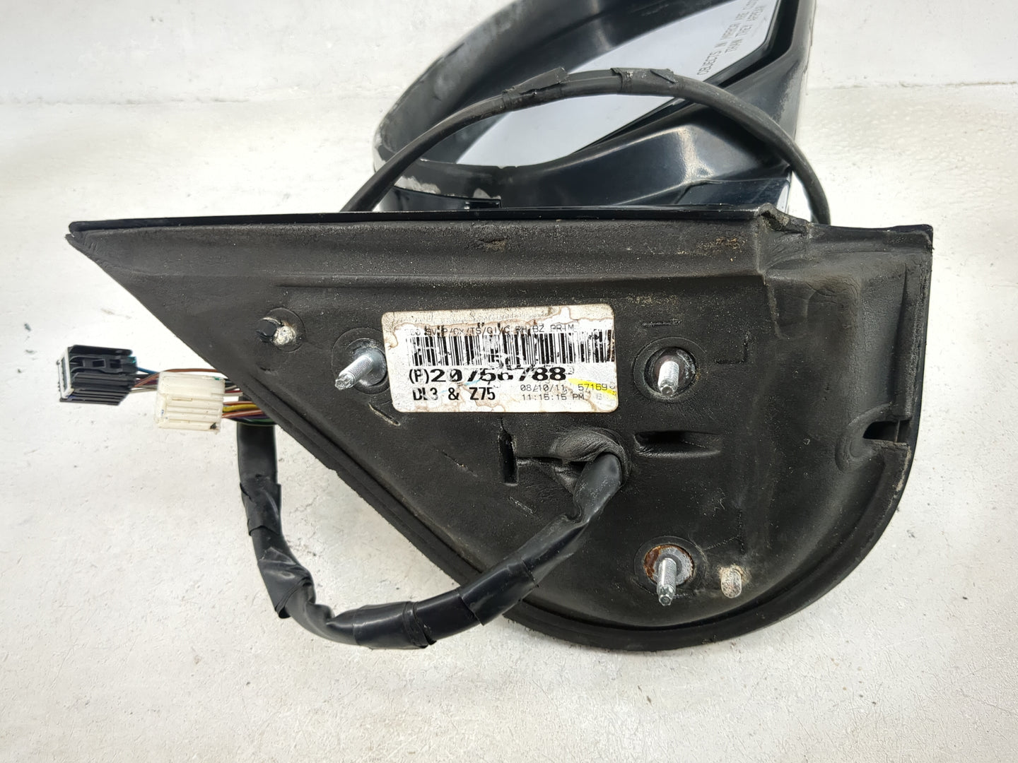 2009-2014 Cadillac Escalade Passenger Side View Mirror - Right Door Mirror OEM Used - Oemusedautoparts1.com