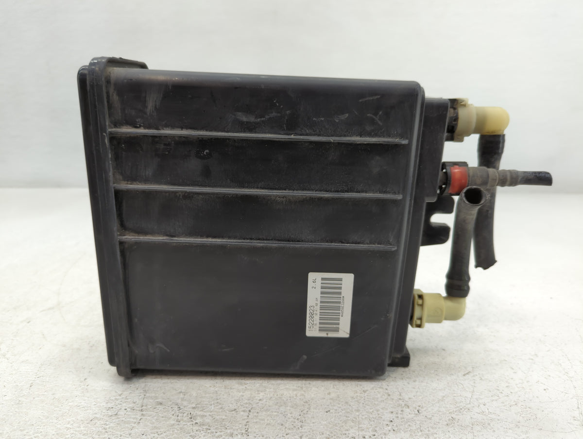 2012 Cadillac Escalade Fuel Vapor Charcoal Canister - Oemusedautoparts1.com