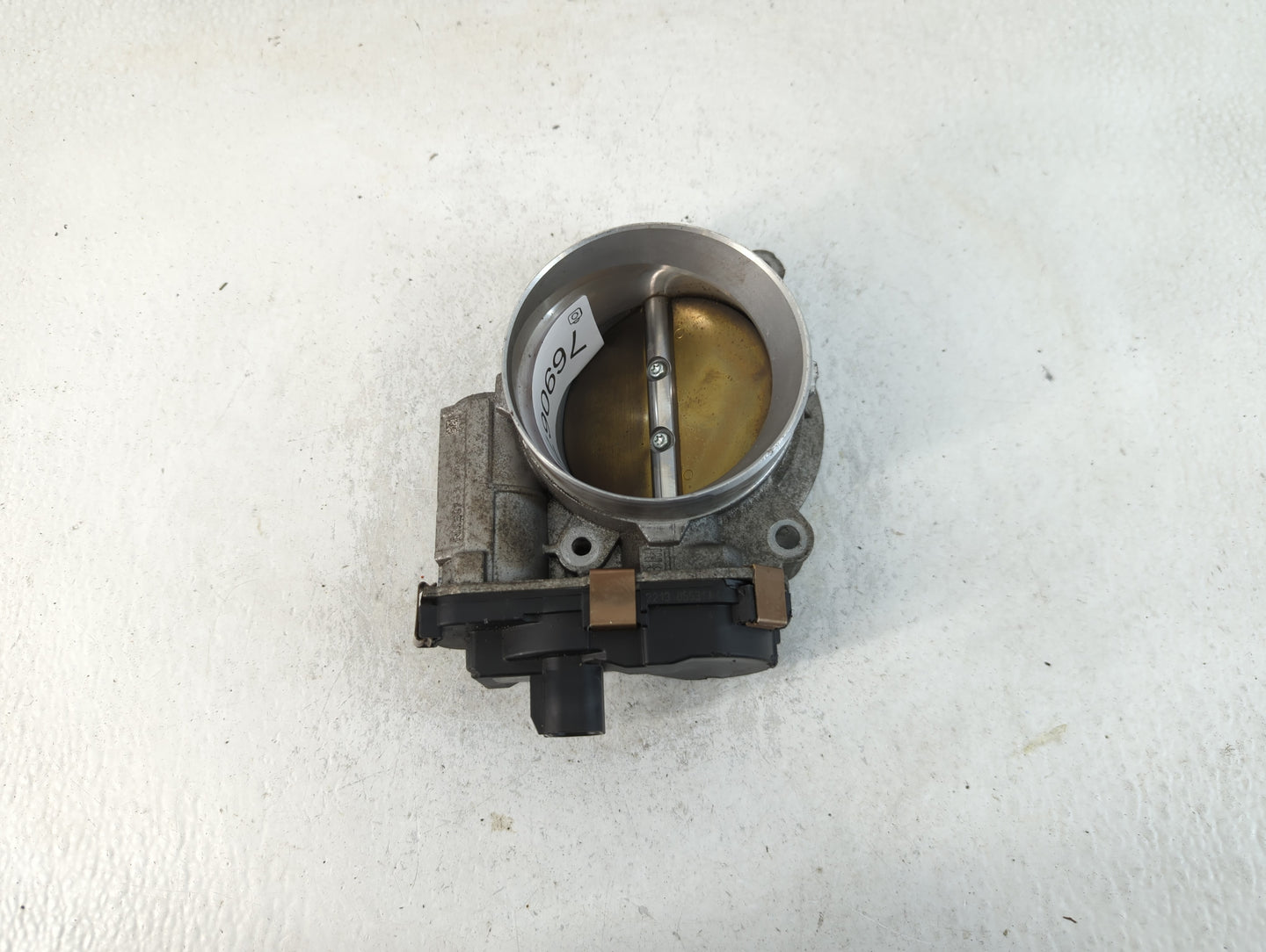 2009-2014 Cadillac Escalade Throttle Body P/N:RME87-3C9992 Fits Fits 2009 2010 2011 2012 2013 2014 2015 OEM Used Auto Parts 