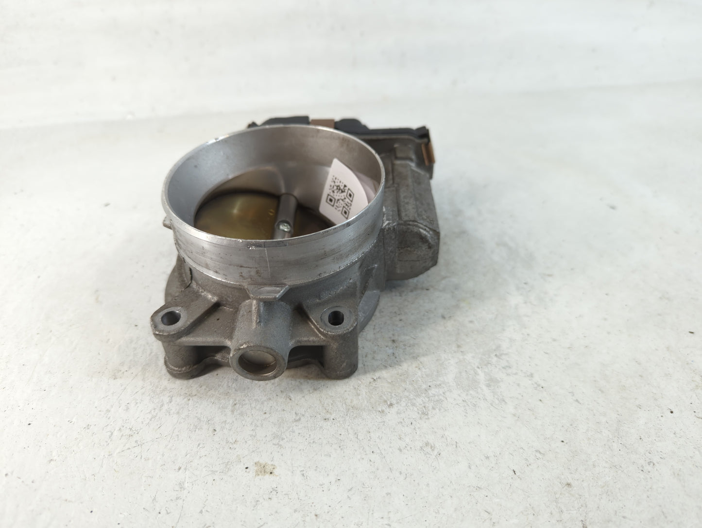 2009-2014 Cadillac Escalade Throttle Body P/N:RME87-3C9992 Fits Fits 2009 2010 2011 2012 2013 2014 2015 OEM Used Auto Parts 