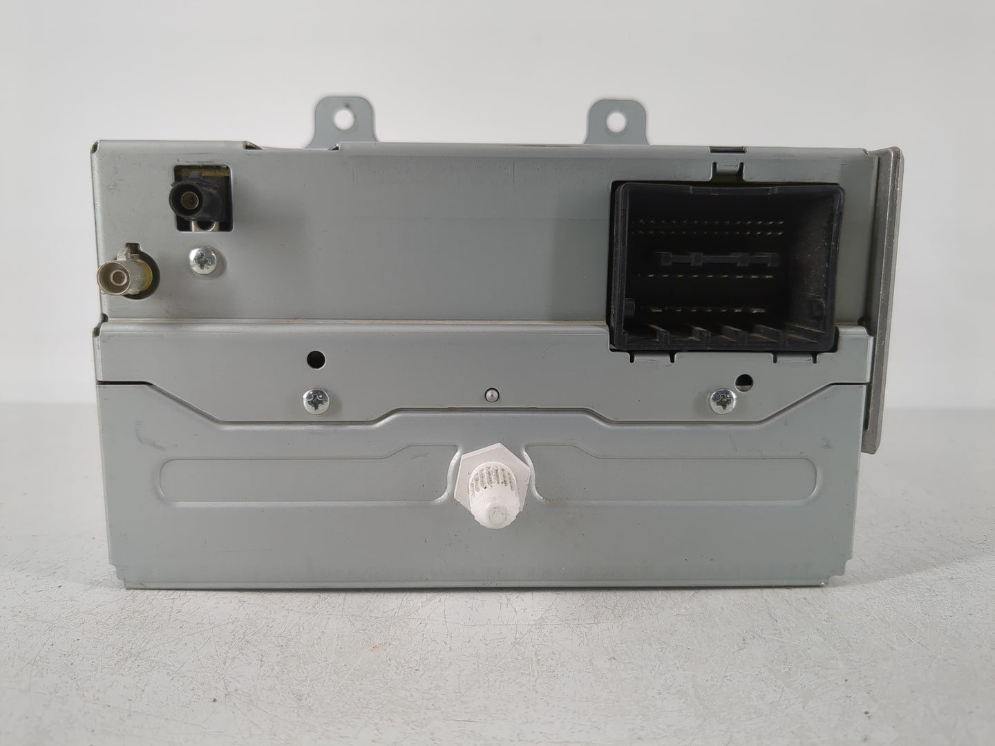 2011-2012 Cadillac Srx Radio AM FM Cd Player Receiver Replacement P/N:22870782 Fits Fits 2010 2011 2012 OEM Used Auto Parts 