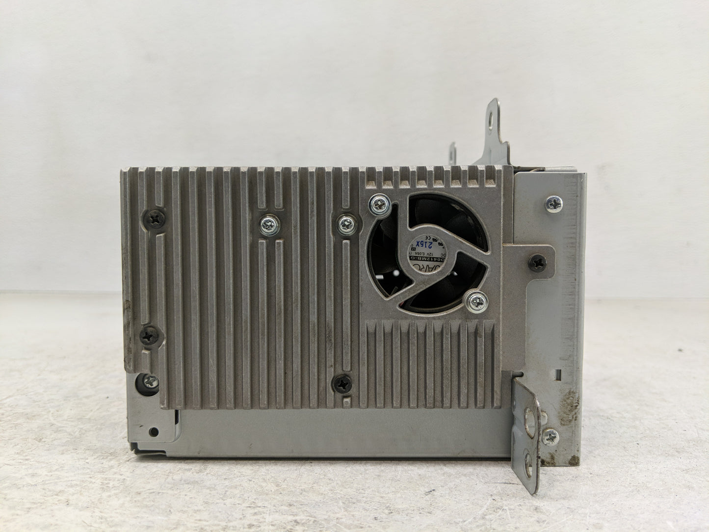 2011-2012 Cadillac Srx Radio AM FM Cd Player Receiver Replacement P/N:22870782 Fits Fits 2010 2011 2012 OEM Used Auto Parts 