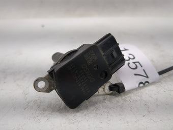 compare product 2012-2016 Cadillac Srx Mass Air Flow Meter Maf Sensor 1357875