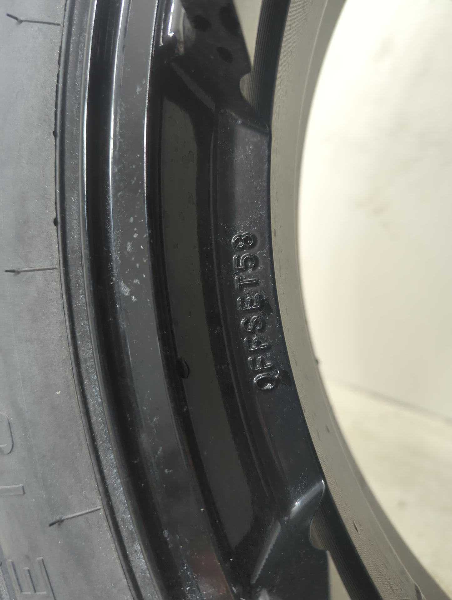 2010-2016 Cadillac Srx Spare Donut Tire Wheel Rim Oem - Oemusedautoparts1.com