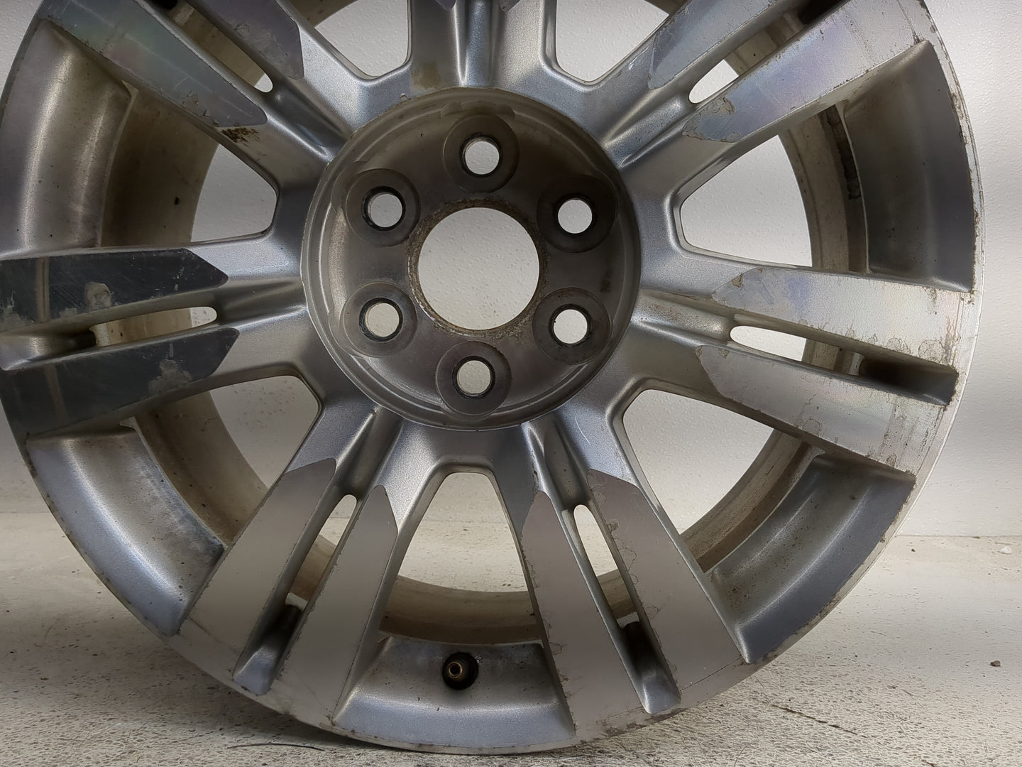 2010-2016 Cadillac Srx Oem Wheel Rim - Oemusedautoparts1.com