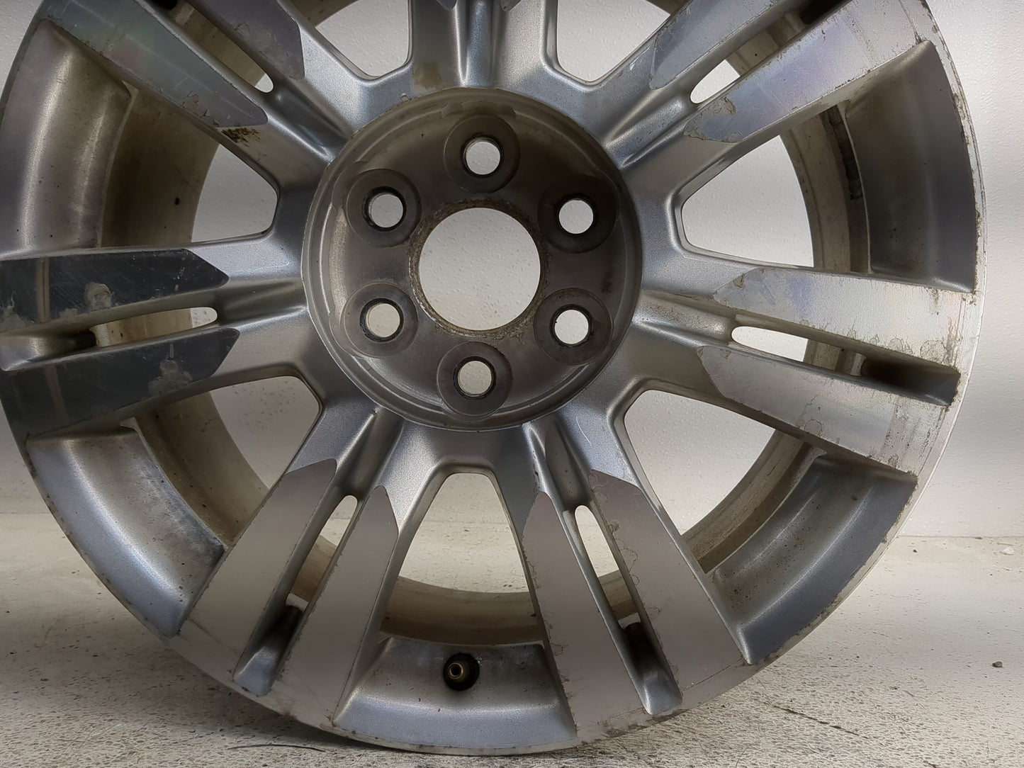 2010-2016 Cadillac Srx Oem Wheel Rim - Oemusedautoparts1.com