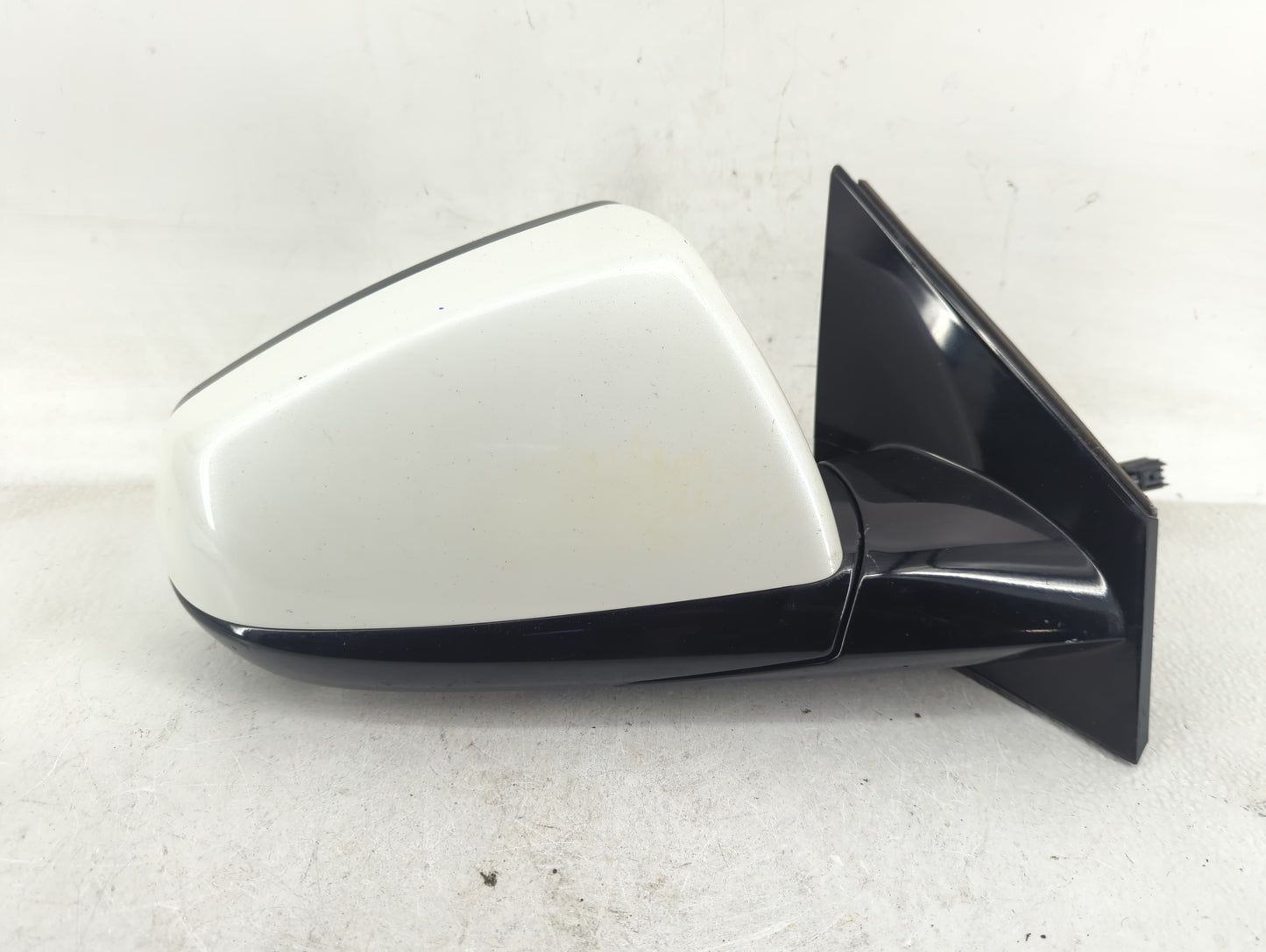 2010-2014 Cadillac Srx Passenger Side View Mirror - Right Door Mirror OEM Used - Oemusedautoparts1.com