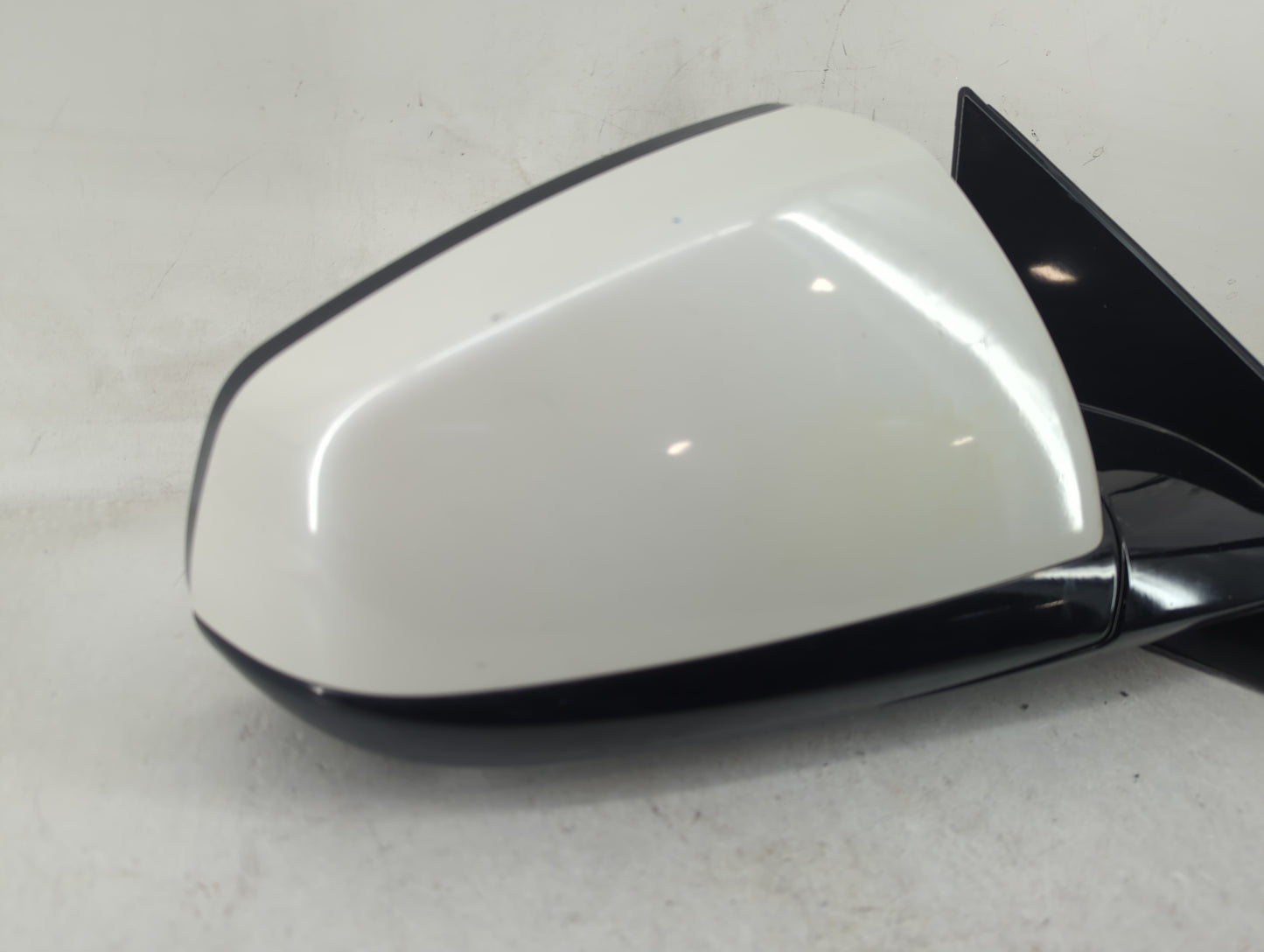 2010-2014 Cadillac Srx Passenger Side View Mirror - Right Door Mirror OEM Used - Oemusedautoparts1.com