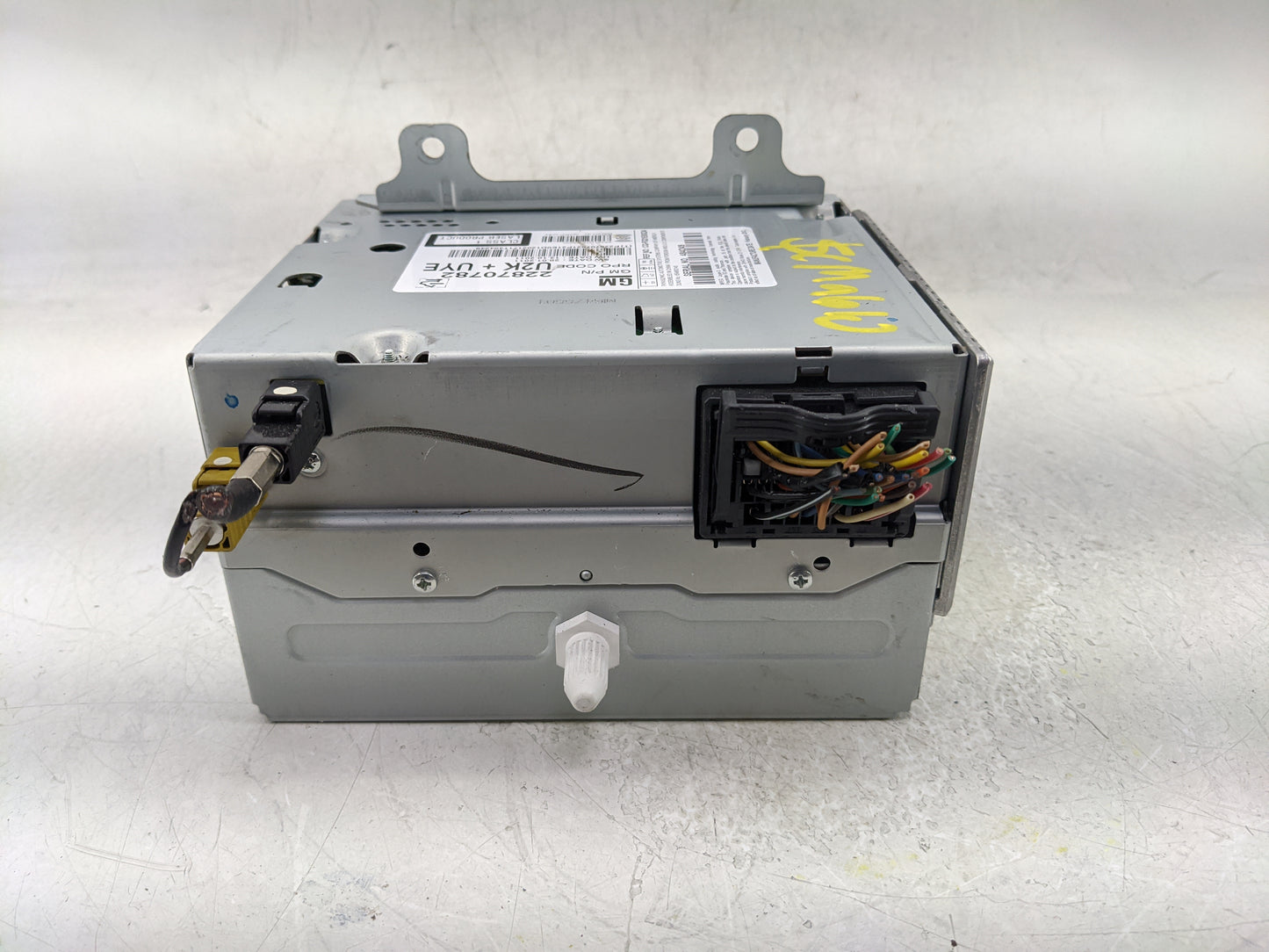 2012 Cadillac Srx Radio AM FM Cd Player Receiver Replacement P/N:22870782 Fits OEM Used Auto Parts - Oemusedautoparts1.com