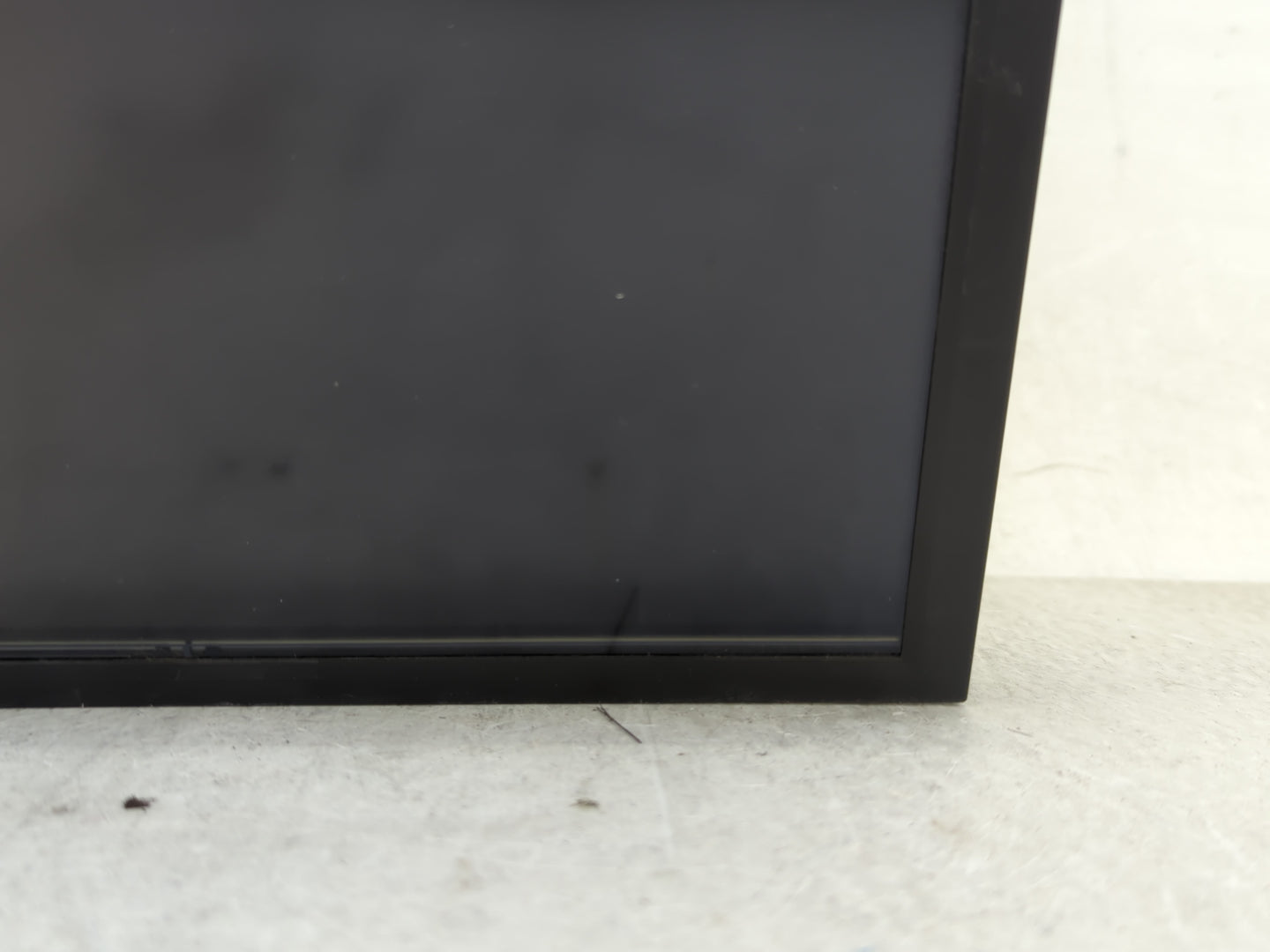 2010-2012 Cadillac Srx Information Display Screen - Oemusedautoparts1.com