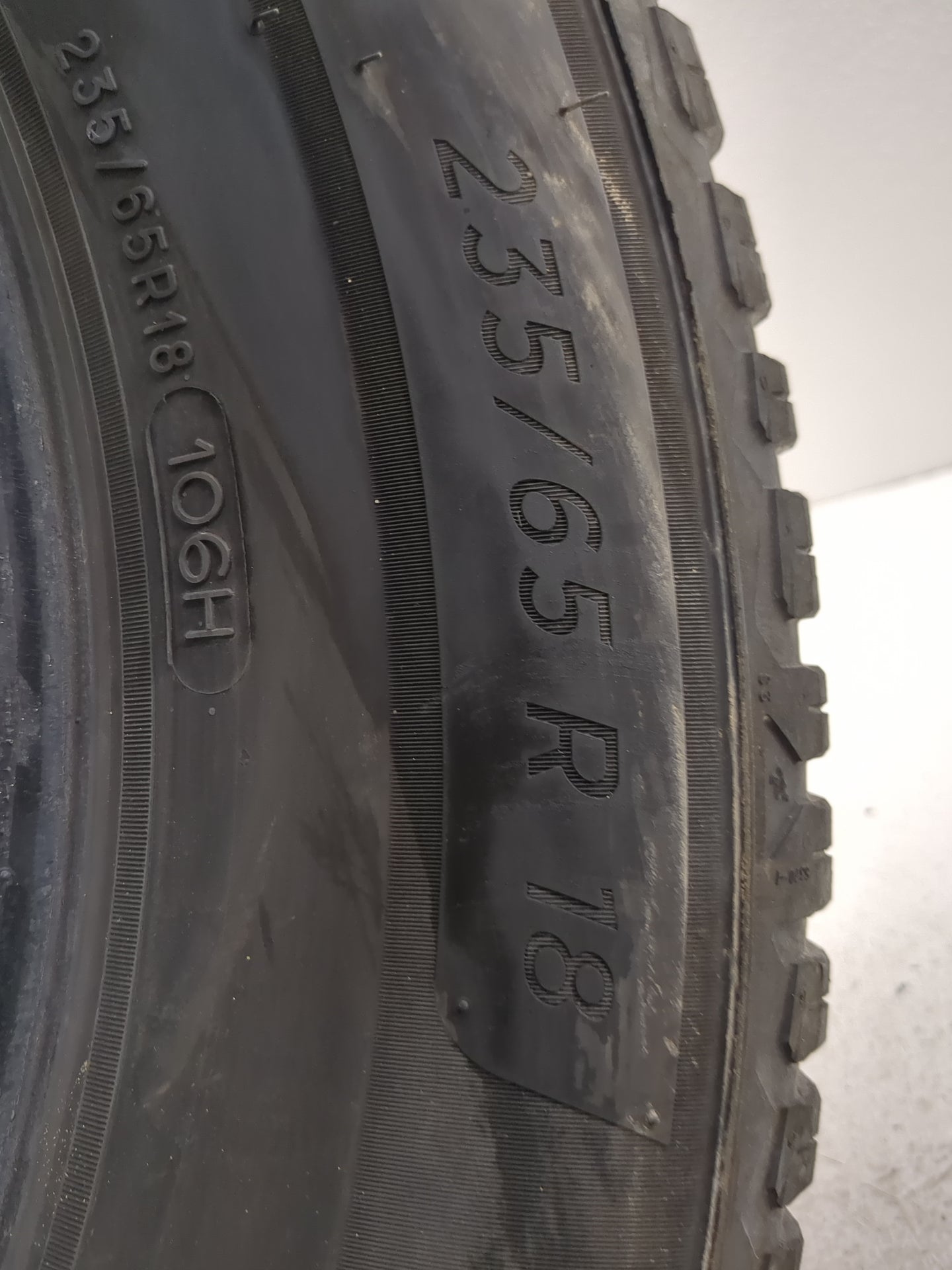 Used Tire 235/65R18 MICHELIN CROSSCLIMATE 2 106H - Tread Depth 8/32 - Oemusedautoparts1.com