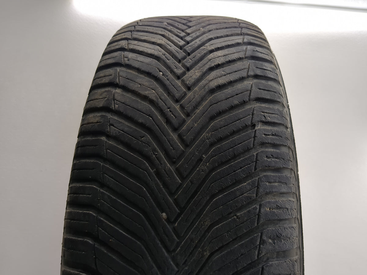 Used Tire 235/65R18 MICHELIN CROSSCLIMATE 2 106H - Tread Depth 6.5/32 - Oemusedautoparts1.com