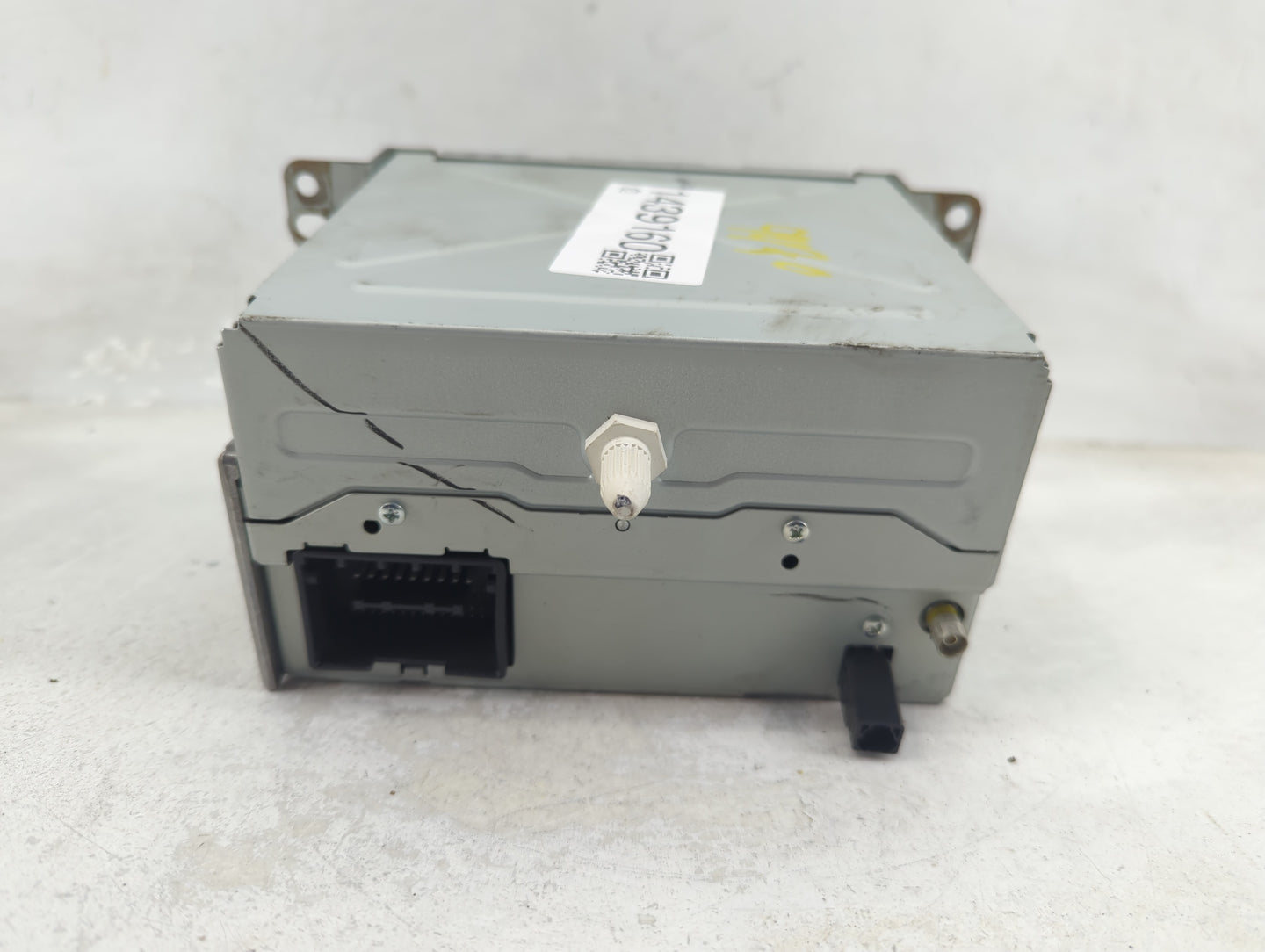 2011-2012 Cadillac Srx Radio AM FM Cd Player Receiver Replacement P/N:22815634 Fits Fits 2010 2011 2012 OEM Used Auto Parts 