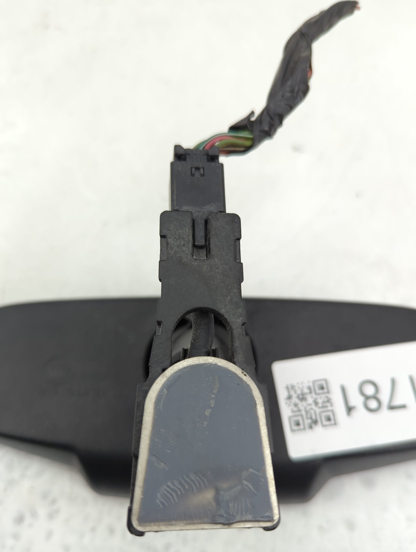 2012 Cadillac Srx Interior Rear View Mirror Replacement OEM Fits OEM Used Auto Parts - Oemusedautoparts1.com