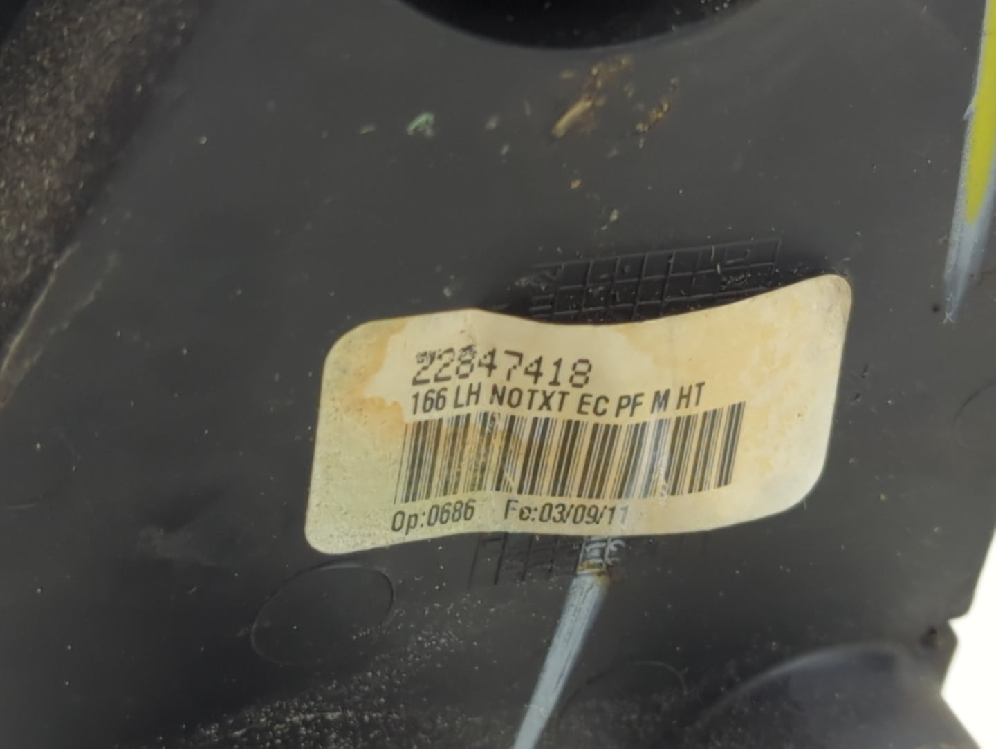 2010-2014 Cadillac Srx Driver Side View Mirror - Left Door Mirror OEM Used - Oemusedautoparts1.com