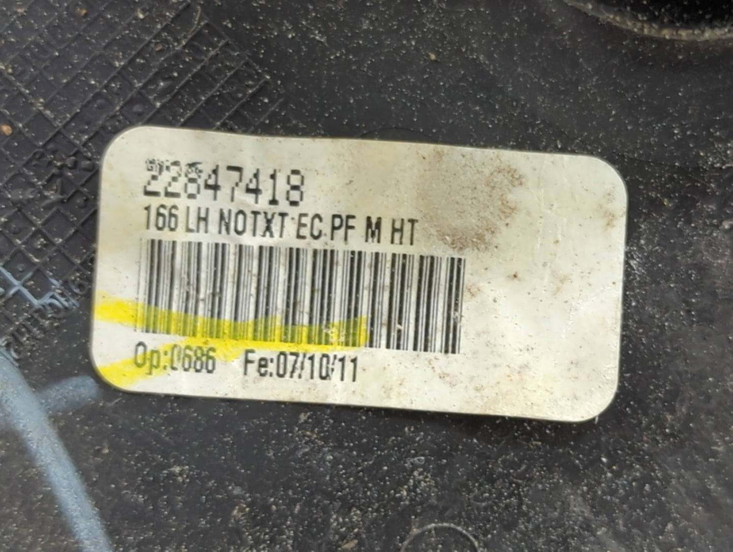 2010-2014 Cadillac Srx Driver Side View Mirror - Left Door Mirror OEM Used - Oemusedautoparts1.com