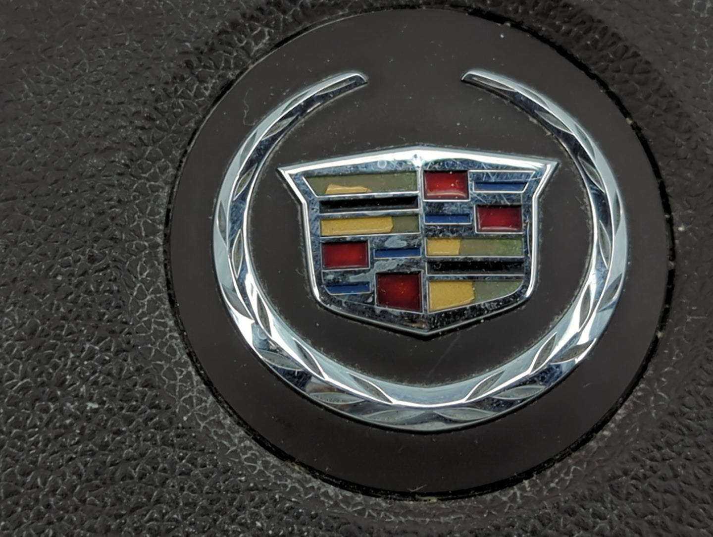 2010-2010 Cadillac Srx Air Bag Driver Left Steering Wheel Mounted Brown - Oemusedautoparts1.com
