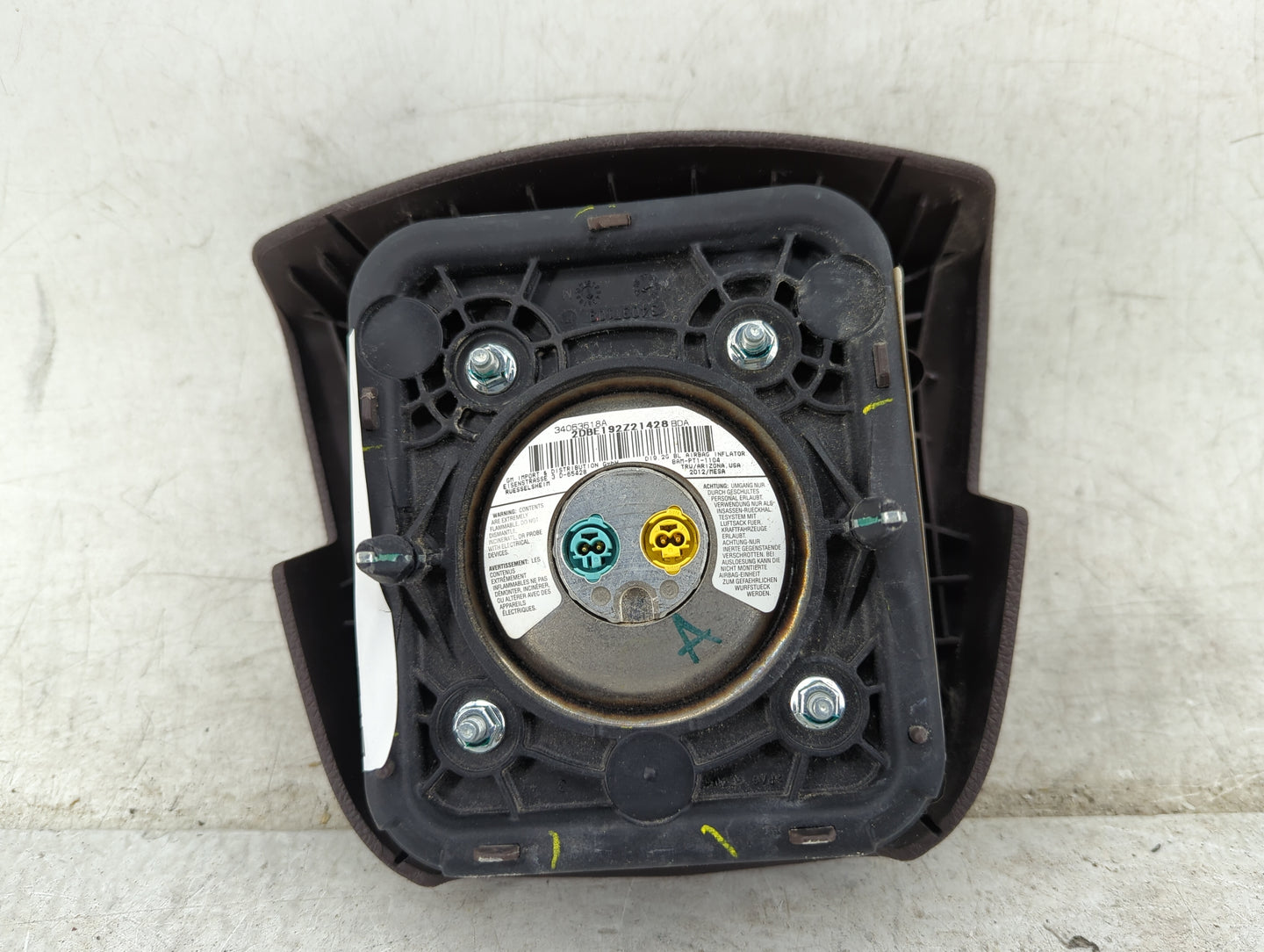 2010-2010 Cadillac Srx Air Bag Driver Left Steering Wheel Mounted Brown - Oemusedautoparts1.com