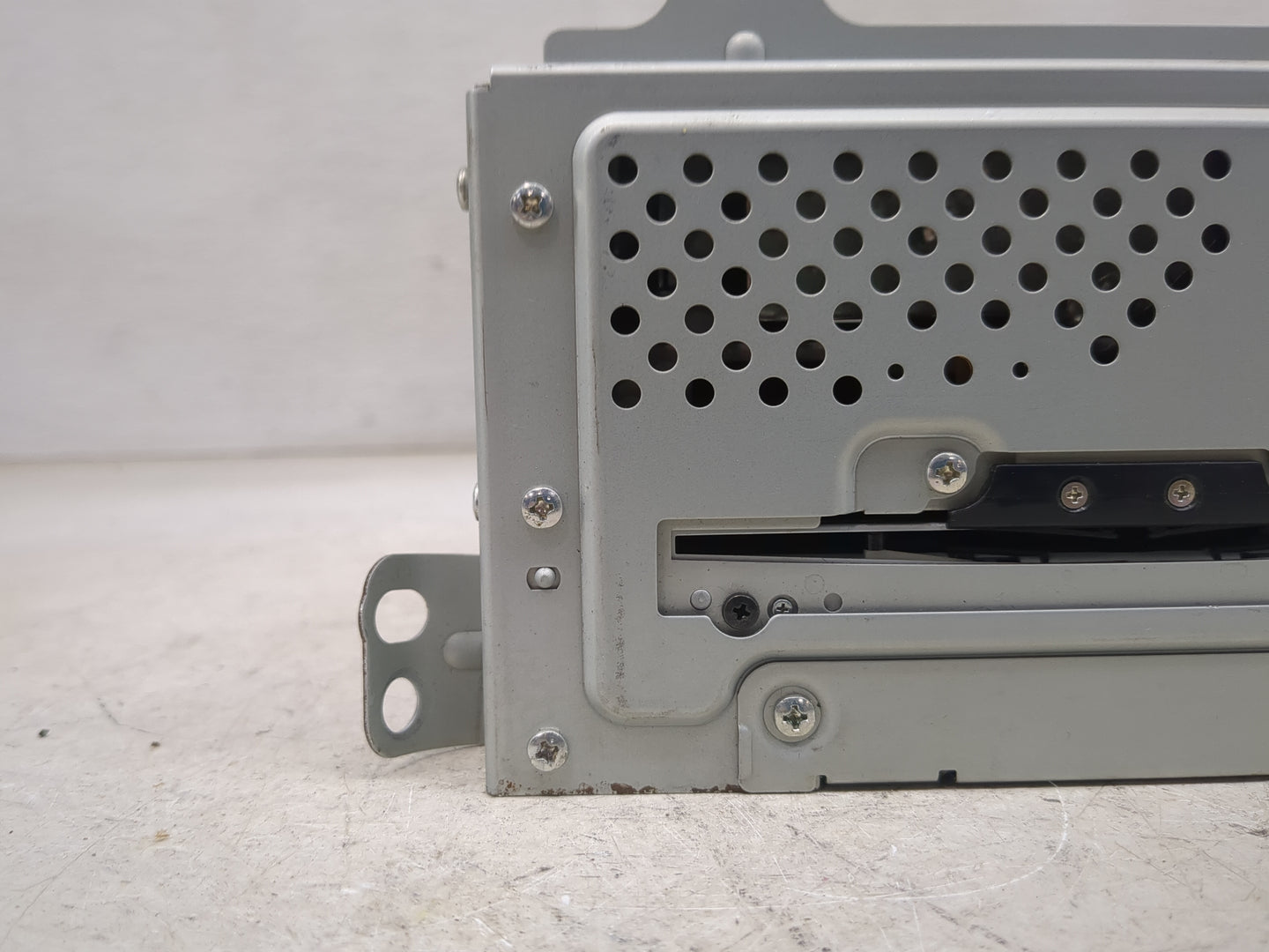 2012 Cadillac Srx Radio AM FM Cd Player Receiver Replacement P/N:22854093 DW468100-7200, GM0500WG0C989H Fits Fits 2013 OEM U